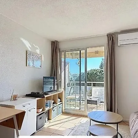 Escape To * Canet-en-Roussillon
